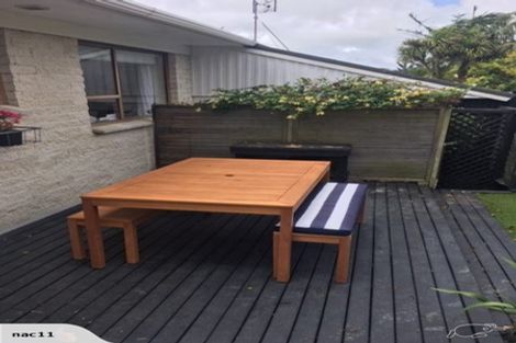 Photo of property in 1/165 Birkenhead Avenue, Birkenhead, Auckland, 0626