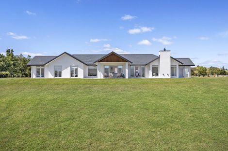 Photo of property in 5 Riverside Way, Clevedon, 2585