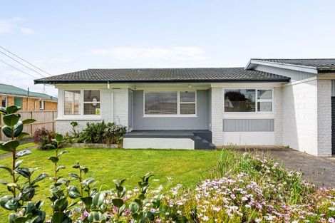 Photo of property in 1 Kingsley Street, St Andrews, Hamilton, 3200