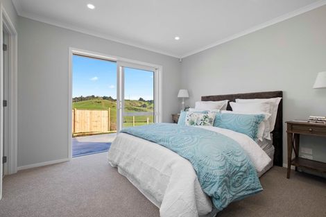 Photo of property in 16 Clark Rise, Pokeno, 2402