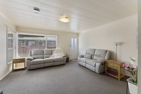 Photo of property in 109 Gayhurst Road, Dallington, Christchurch, 8061