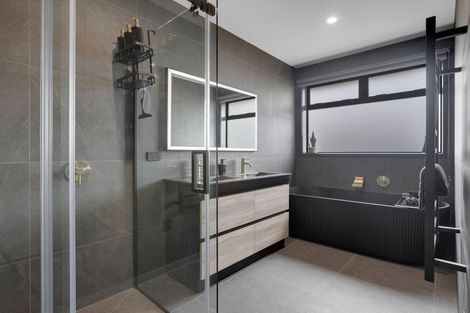 Photo of property in 7b Te Rerenga Terrace, Cambridge, 3434