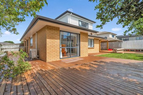 Photo of property in 8 Hansen Place, Takanini, 2112
