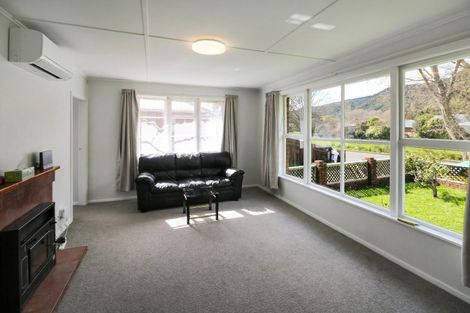Photo of property in 199 Riverside Drive, Waterloo, Lower Hutt, 5011