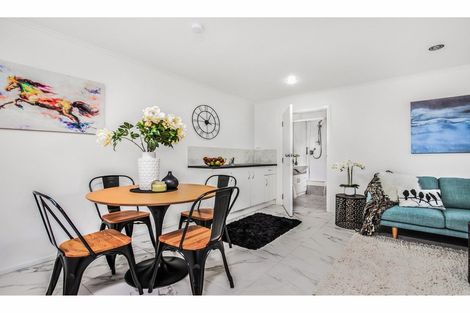 Photo of property in 17 Scenic Drive, Titirangi, Auckland, 0604