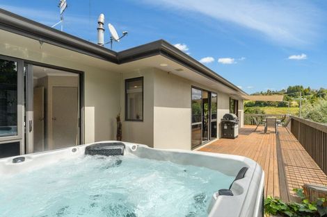 Photo of property in 3 Talbot Place, Welcome Bay, Tauranga, 3112
