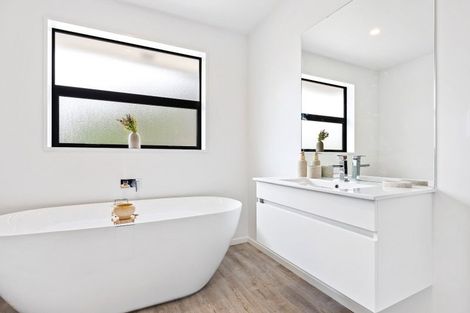 Photo of property in 11 Ella Street, Rolleston, 7614