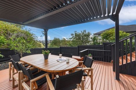 Photo of property in 1/9 Watea Road, Torbay, Auckland, 0630