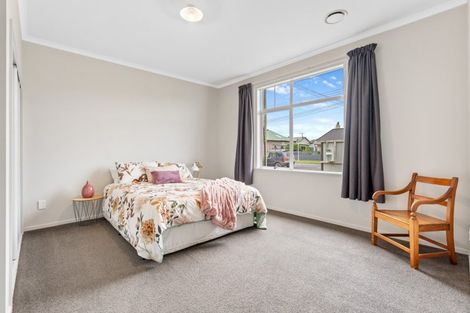 Photo of property in 6 West Avenue, Saint Clair, Dunedin, 9012