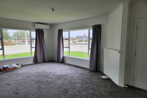 Photo of property in 1/6 Opaheke Road, Papakura, 2110