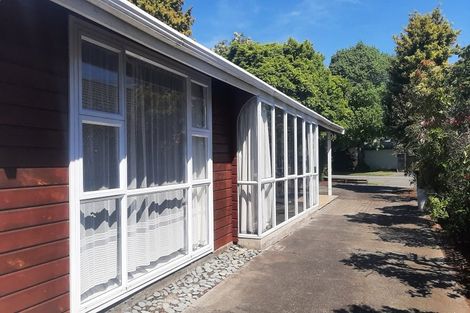 Photo of property in 240 Withells Road, Avonhead, Christchurch, 8042