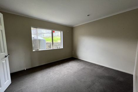 Photo of property in 3 Exotic Place, Massey, Auckland, 0614