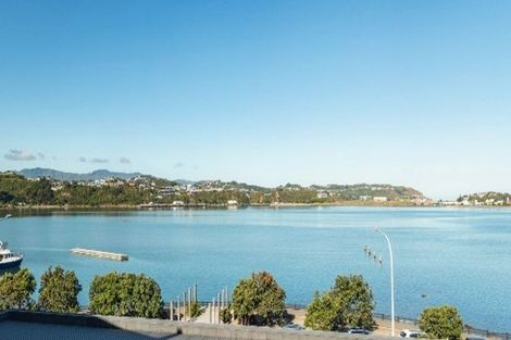 Photo of property in Patent 326 Apartments, 404s/326 Evans Bay Parade, Hataitai, Wellington, 6021