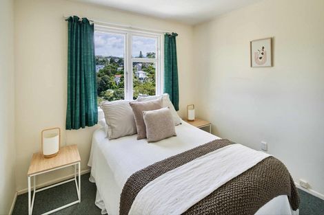 Photo of property in 20u5 Saint Michaels Crescent, Kelburn, Wellington, 6012