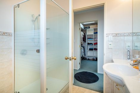 Photo of property in 16 San Lorenzo Rise, Henderson, Auckland, 0612