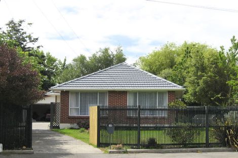 Photo of property in 16 Gregan Crescent, Burnside, Christchurch, 8053