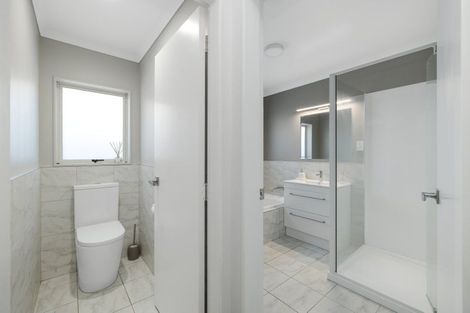 Photo of property in 18 Lotus Avenue, Mount Maunganui, 3116