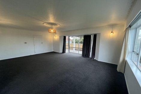 Photo of property in 54 Wairau Road, Oakura, 4314