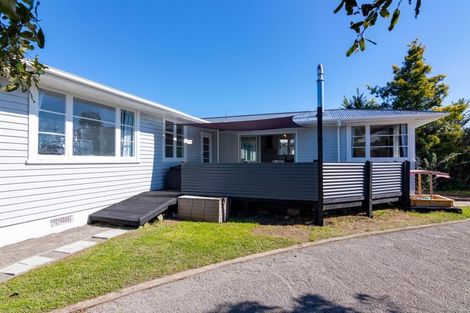 Photo of property in 10 Jones Place, Masterton, 5810