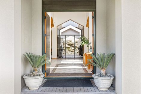 Photo of property in 115 Grand Drive, Orewa, 0931