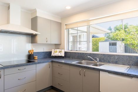 Photo of property in 34b Kapanui Road, Waikanae, 5036