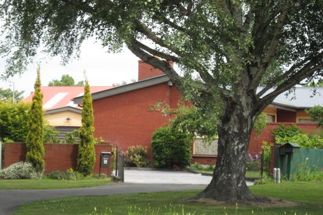 Photo of property in 20 Toorak Avenue, Avonhead, Christchurch, 8042