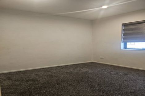 Photo of property in 85 Hutchinsons Road, Bucklands Beach, Auckland, 2014
