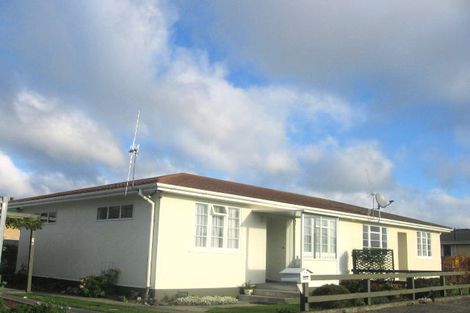 Photo of property in 1a&1b Hobson Place, Takaro, Palmerston North, 4412