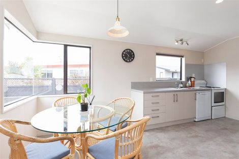 Photo of property in 9 Flemington Place, Nawton, Hamilton, 3200