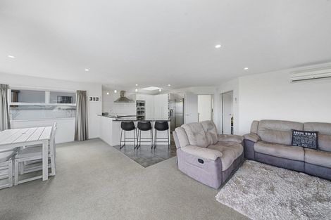 Photo of property in 91 Seaview Road, Paraparaumu Beach, Paraparaumu, 5032