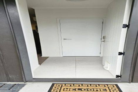 Photo of property in 23 Manarini Road, Westgate, Auckland, 0614