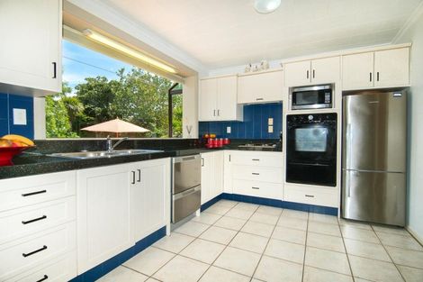 Photo of property in 11 Stafford Street, Westport, 7825