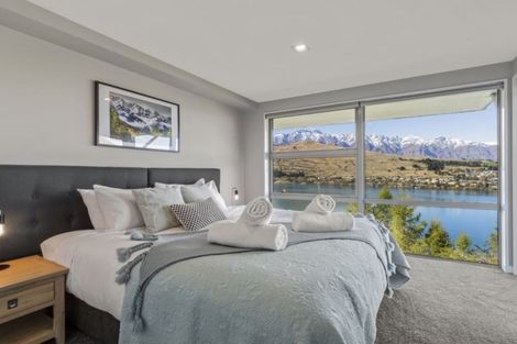 Photo of property in 1/11 Gum Lane, Queenstown, 9300