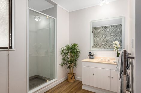 Photo of property in 7 Observatory Close, Whitby, Porirua, 5024