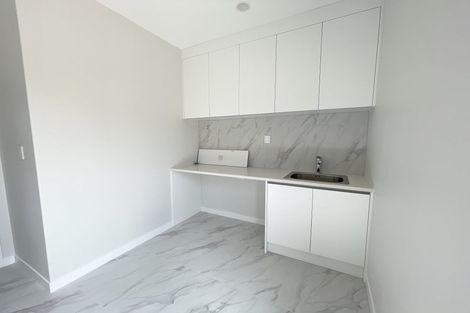 Photo of property in 35 Symes Drive, Red Beach, 0932