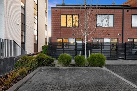 Photo of property in 229 Hobsonville Point Road, Hobsonville, Auckland, 0616