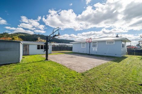 Photo of property in 20 Fenruss Street, Fairy Springs, Rotorua, 3015