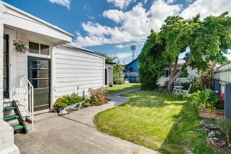Photo of property in 68 Nelson Crescent, Napier South, Napier, 4110