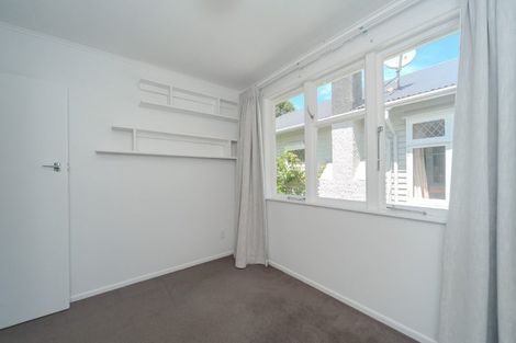 Photo of property in 6 Curtis Street, Northland, Wellington, 6012