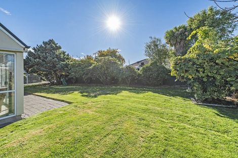 Photo of property in 12 Eversleigh Street, St Albans, Christchurch, 8014