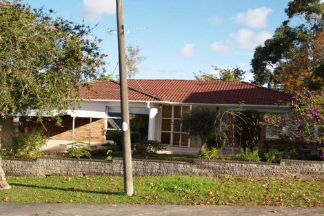 Photo of property in 16a Pegler Drive, Howick, Auckland, 2014