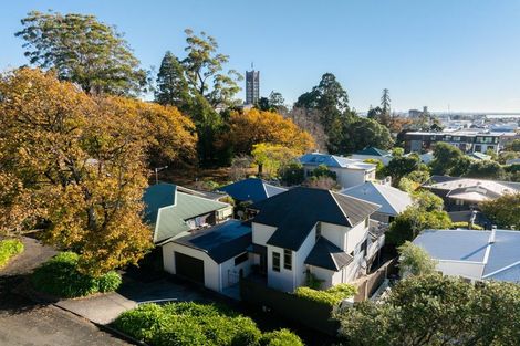 Photo of property in 30 Shelbourne Street, Nelson, 7010