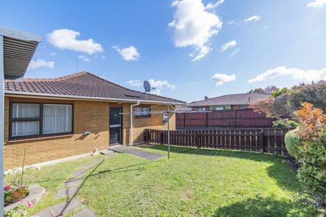 Photo of property in 2/66 Marne Road, Papakura, 2110
