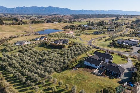 Photo of property in 19 Petra Way, Upper Moutere, 7173