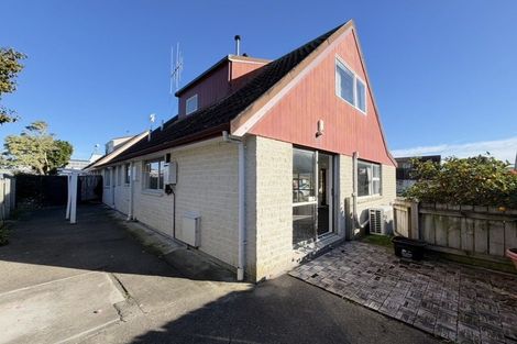 Photo of property in 4 Marece Court, Palmerston North, 4410