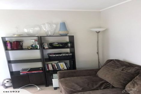 Photo of property in 3/80 Gladstone Road, Northcote, Auckland, 0627