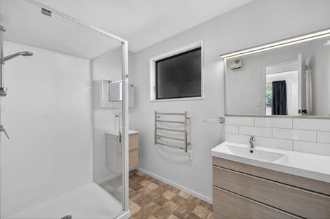Photo of property in 2/70 Marlow Road, Aranui, Christchurch, 8061