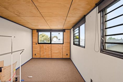 Photo of property in 12 Essex Street, Tamatea, Napier, 4112