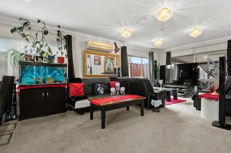 Photo of property in 327 Chapel Road, Flat Bush, Auckland, 2016