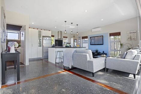 Photo of property in 108 Koutunui Road, Athenree, Katikati, 3177